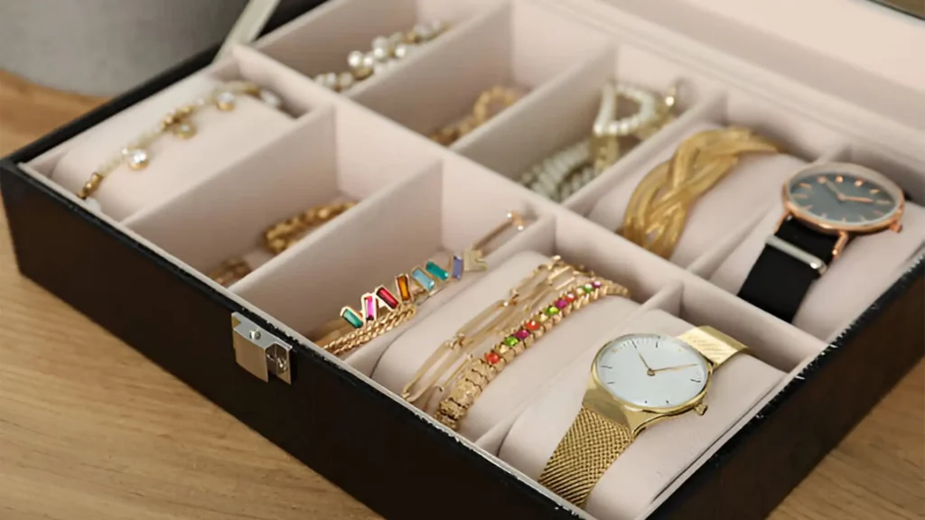 Stunning bracelet wooden Jewelry Box Oh Precious